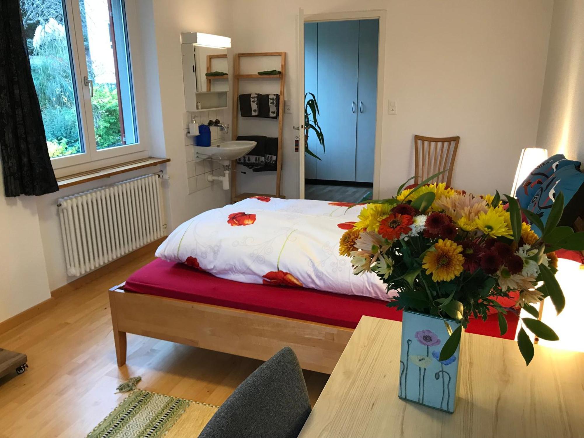 Guest Room Zollikon Zuerich 外观 照片